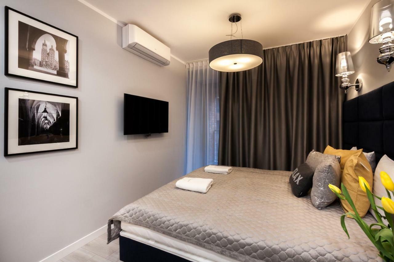 Apartments Cracow Wawrzynca By Noclegi Renters Krakkó Kültér fotó